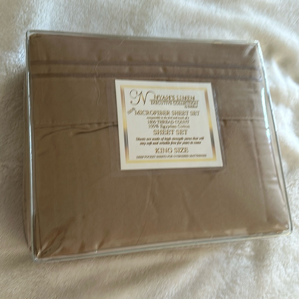 King size sheet set NEW 1800 thread count 100% Egyptian cotton 100% Microfiber